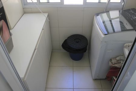Apartamento à venda com 71m², 3 quartos e 2 vagasLavanderia 