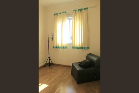 Apartamento à venda com 71m², 3 quartos e 2 vagasQuarto 3