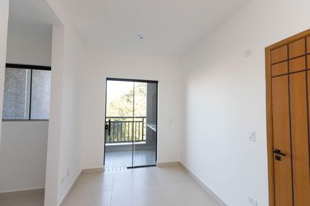 Sala / Cozinha  de apartamento para alugar com 2 quartos, 42m² em Vila Germinal, São Paulo