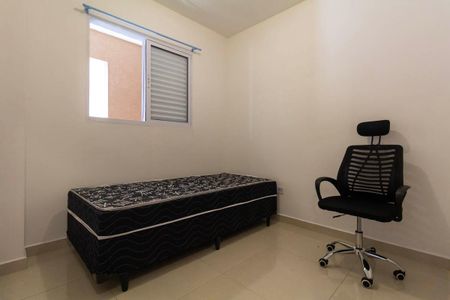 Quarto 1 de apartamento para alugar com 2 quartos, 42m² em Vila Euthalia, São Paulo