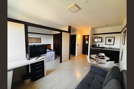 Sala de apartamento à venda com 1 quarto, 39m² em Alphaville Industrial, Barueri