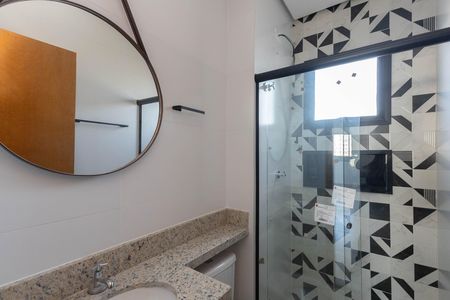 Banheiro  de apartamento para alugar com 2 quartos, 80m² em Vila Germinal, São Paulo