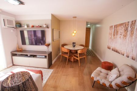 Apartamento à venda com 2 quartos, 60m² em Pechincha, Rio de Janeiro