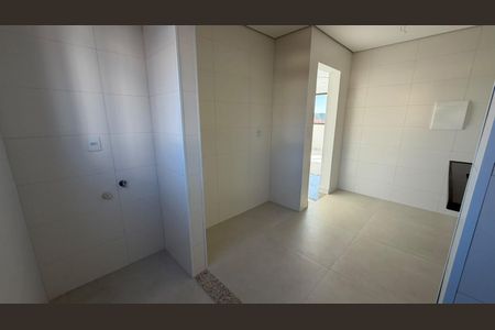 Banheiro 1 de apartamento à venda com 2 quartos, 72m² em Camargos, Belo Horizonte