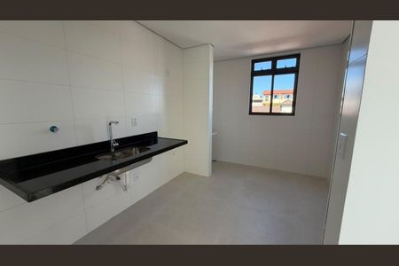 Cozinha de apartamento à venda com 3 quartos, 150m² em Camargos, Belo Horizonte