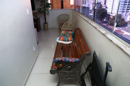 Apartamento para alugar com 3 quartos, 147m² em Setor Marista, Goiânia