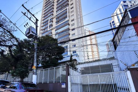Apartamento para alugar com 92m², 3 quartos e 2 vagas Apartamento para alugar com 92m², 3 quartos e 2 vagasFachada