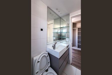 Apartamento para alugar com 92m², 3 quartos e 2 vagas Apartamento para alugar com 92m², 3 quartos e 2 vagasBanheiro da Suíte 2