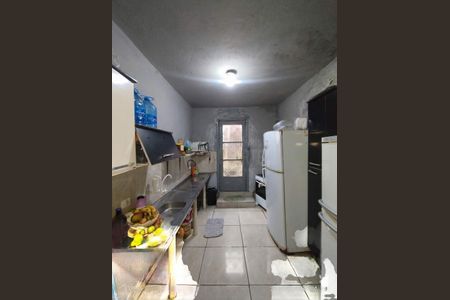 Casa à venda com 3 quartos, 250m² em Parque Sabara, São Paulo