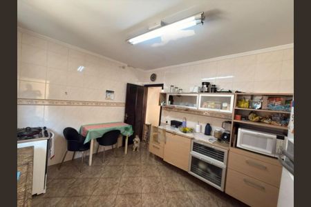 Casa à venda com 3 quartos, 199m² em Jabaquara, São Paulo