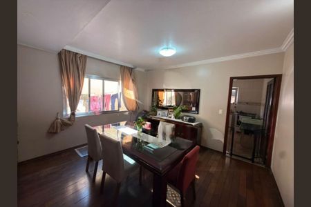 Casa à venda com 3 quartos, 199m² em Jabaquara, São Paulo