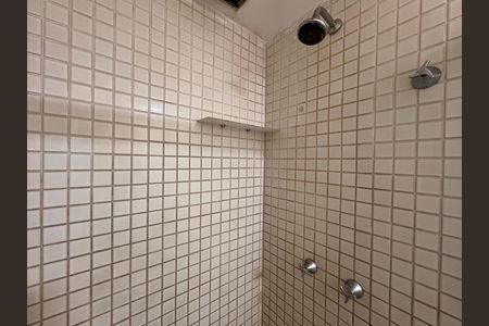 Apartamento à venda com 83m², 3 quartos e 1 vaga Apartamento à venda com 83m², 3 quartos e 1 vagaSuíte - Banheiro