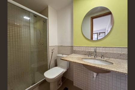 Apartamento à venda com 83m², 3 quartos e 1 vaga Apartamento à venda com 83m², 3 quartos e 1 vagaSuíte - Banheiro