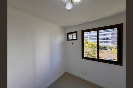 Apartamento à venda com 83m², 3 quartos e 1 vaga Apartamento à venda com 83m², 3 quartos e 1 vagaQuarto 2