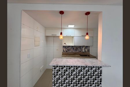 Apartamento à venda com 83m², 3 quartos e 1 vaga Apartamento à venda com 83m², 3 quartos e 1 vagaCozinha e Área de Serviço