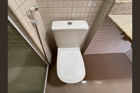 Apartamento à venda com 83m², 3 quartos e 1 vaga Apartamento à venda com 83m², 3 quartos e 1 vagaSuíte - Banheiro