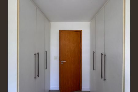 Apartamento à venda com 83m², 3 quartos e 1 vaga Apartamento à venda com 83m², 3 quartos e 1 vagaQuarto 1