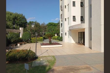 Apartamento para alugar com 76m², 2 quartos e 2 vagas