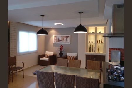 Apartamento para alugar com 2 quartos, 76m² em Vila Marieta, Campinas