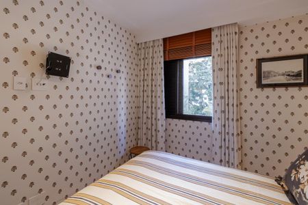Apartamento à venda com 142m², 4 quartos e 3 vagas Apartamento à venda com 142m², 4 quartos e 3 vagasSuíte 1