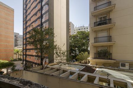 Apartamento à venda com 142m², 4 quartos e 3 vagas Apartamento à venda com 142m², 4 quartos e 3 vagasVista da Suíte 1