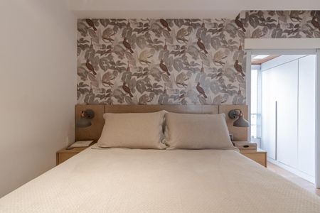 Apartamento à venda com 142m², 4 quartos e 3 vagas Apartamento à venda com 142m², 4 quartos e 3 vagasSuíte 2