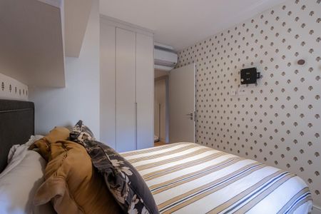 Apartamento à venda com 142m², 4 quartos e 3 vagas Apartamento à venda com 142m², 4 quartos e 3 vagasSuíte 1