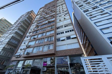 Fachada de apartamento para alugar com 1 quarto, 58m² em Aparecida, Santos