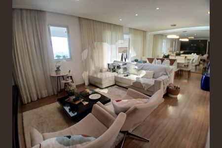 Apartamento à venda com 107m², 2 quartos e 2 vagas