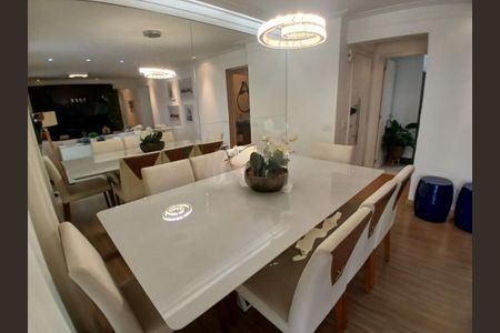 Apartamento à venda com 107m², 2 quartos e 2 vagas