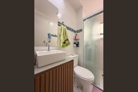 Banheiro Social de apartamento à venda com 2 quartos, 50m² em Vila Nambi, Jundiaí