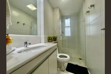 Banheiro de apartamento à venda com 3 quartos, 92m² em Vila da Serra, Nova Lima