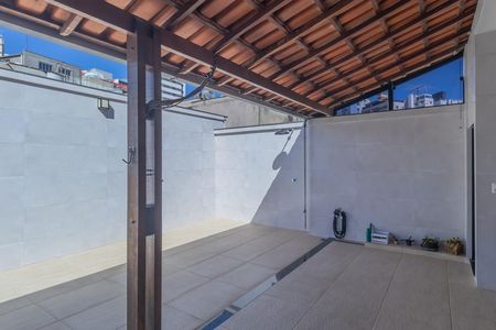 Apartamento à venda com 180m², 4 quartos e 2 vagas
