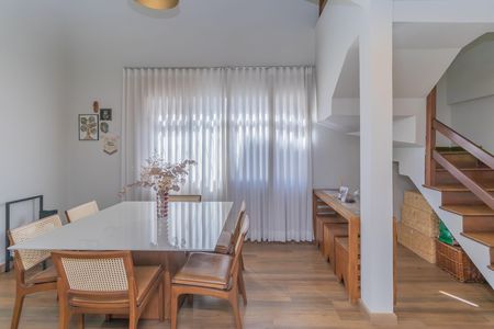 Apartamento à venda com 180m², 4 quartos e 2 vagas
