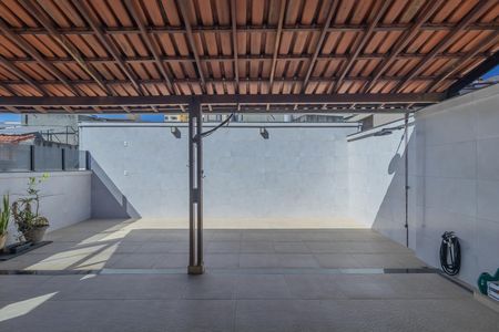 Apartamento à venda com 180m², 4 quartos e 2 vagas
