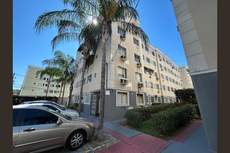 Fachada do bloco de apartamento para alugar com 2 quartos, 47m² em Honório Gurgel, Rio de Janeiro