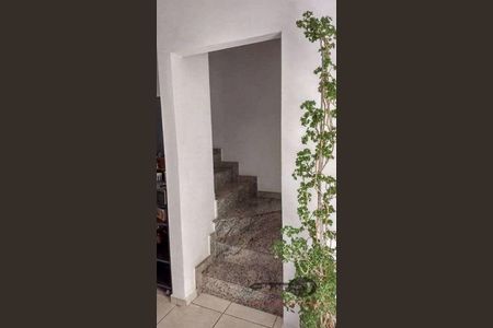 Casa à venda com 3 quartos, 135m² em Chácara Seis de Outubro, São Paulo