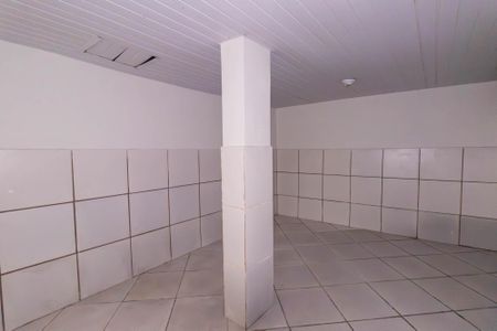 Área de Serviço de casa para alugar com 2 quartos, 100m² em Porto Velho, São Gonçalo