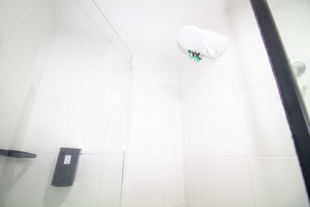Banheiro da Suíte de apartamento à venda com 1 quarto, 27m² em Jardim Caravelas, São Paulo