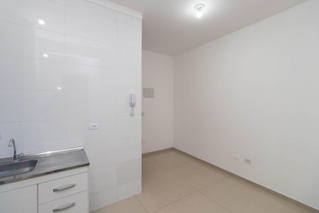 Sala/Cozinha de apartamento para alugar com 1 quarto, 28m² em Vila Gustavo, São Paulo
