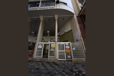 Apartamento à venda com 34m², 1 quarto e sem vaga