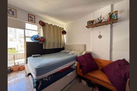 Apartamento à venda com 34m², 1 quarto e sem vaga