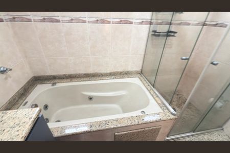 Apartamento para alugar com 127m², 3 quartos e 3 vagas
