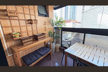 Apartamento para alugar com 127m², 3 quartos e 3 vagas