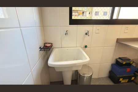 Apartamento para alugar com 127m², 3 quartos e 3 vagas