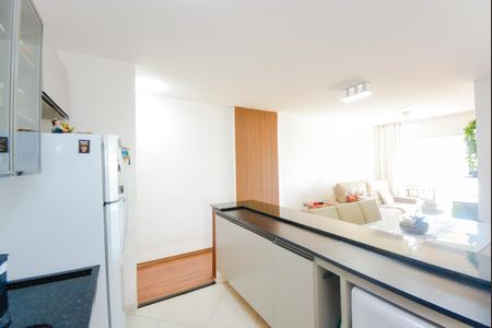 Cozinha de apartamento para alugar com 3 quartos, 75m² em Ponte Grande, Guarulhos