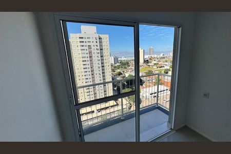 Apartamento à venda com 72m², 3 quartos e 1 vaga Apartamento à venda com 72m², 3 quartos e 1 vagaVaranda