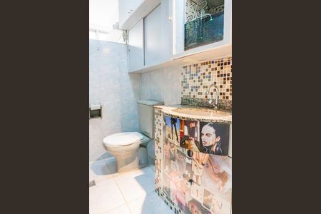 Banheiro de apartamento para alugar com 2 quartos, 49m² em Engenho Novo, Rio de Janeiro