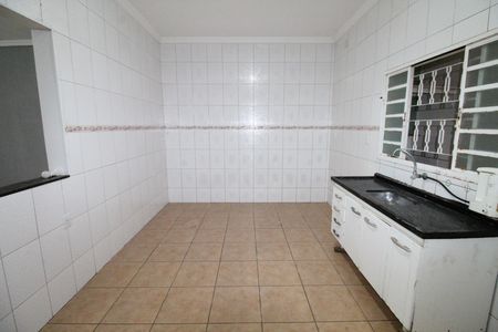 Cozinha de casa para alugar com 2 quartos, 170m² em Jardim Satélite, São José dos Campos