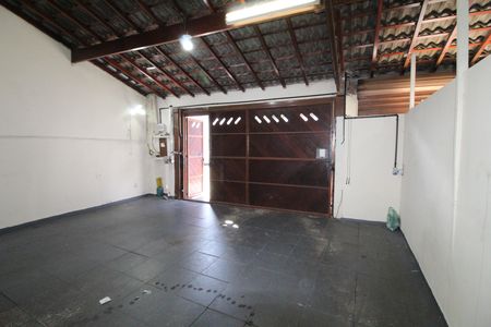 Casa para alugar com 170m², 2 quartos e 2 vagasGaragem